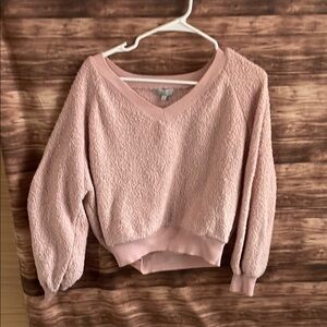 Dusty Pink Cropped V-Neck Sweater with Long Puff Sleeves